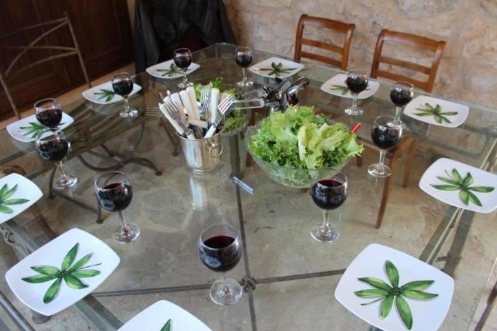 הוילה Ventabren L'Ile Aux Fleurs מראה חיצוני תמונה